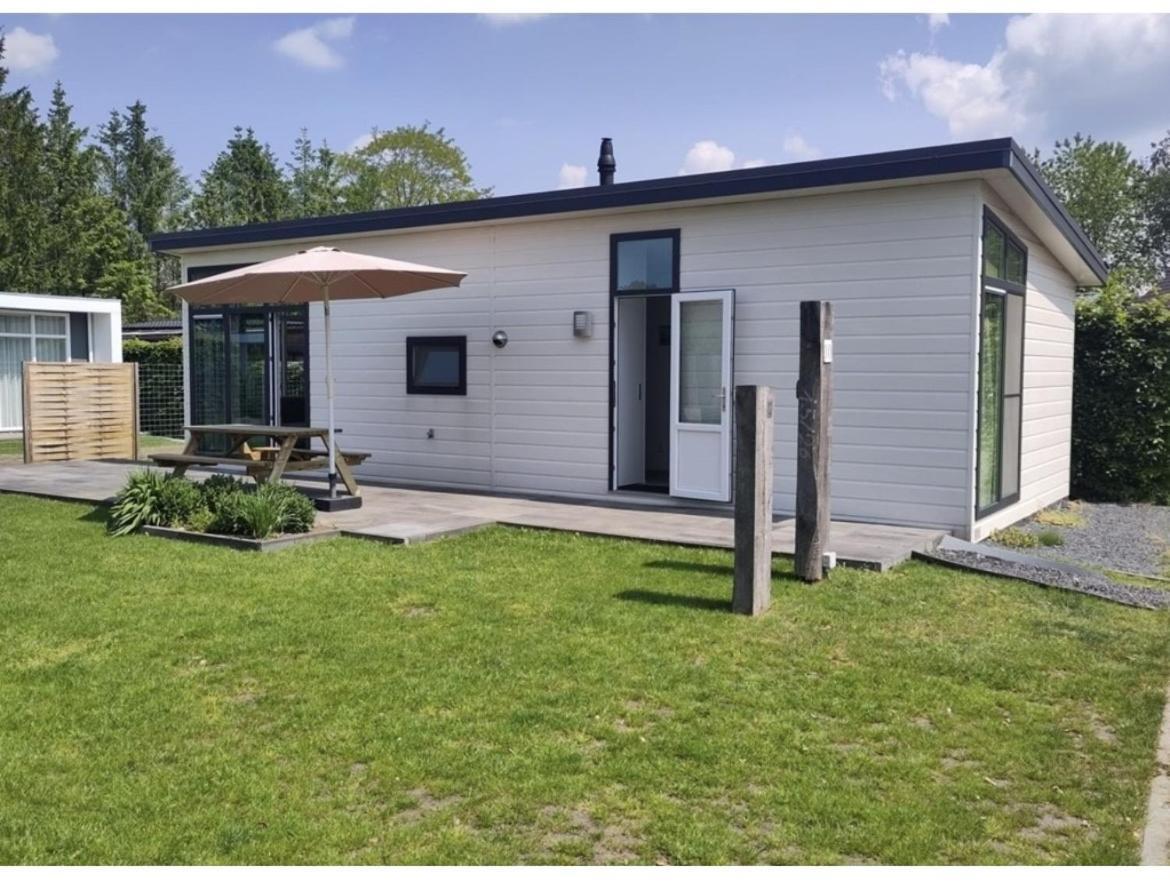 Knus Chalet Heidebloem 푸텐 외부 사진