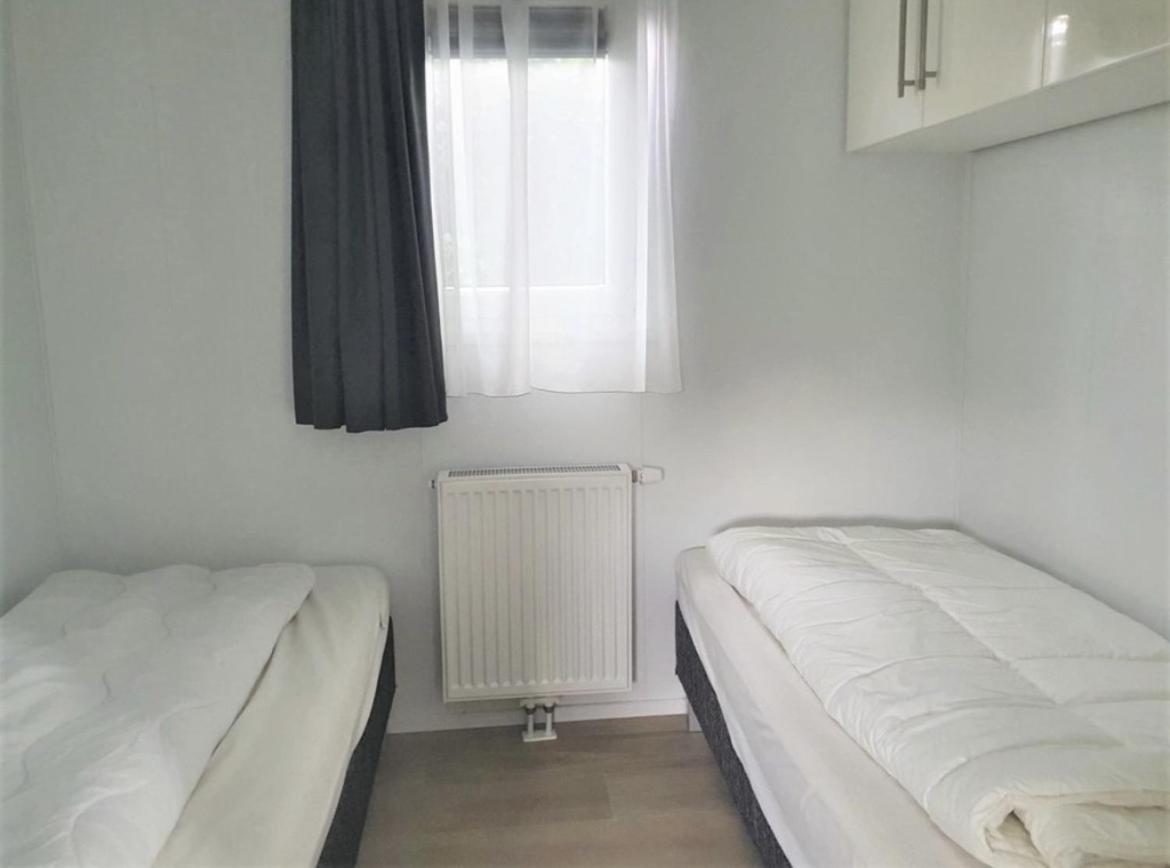 Knus Chalet Heidebloem 푸텐 외부 사진